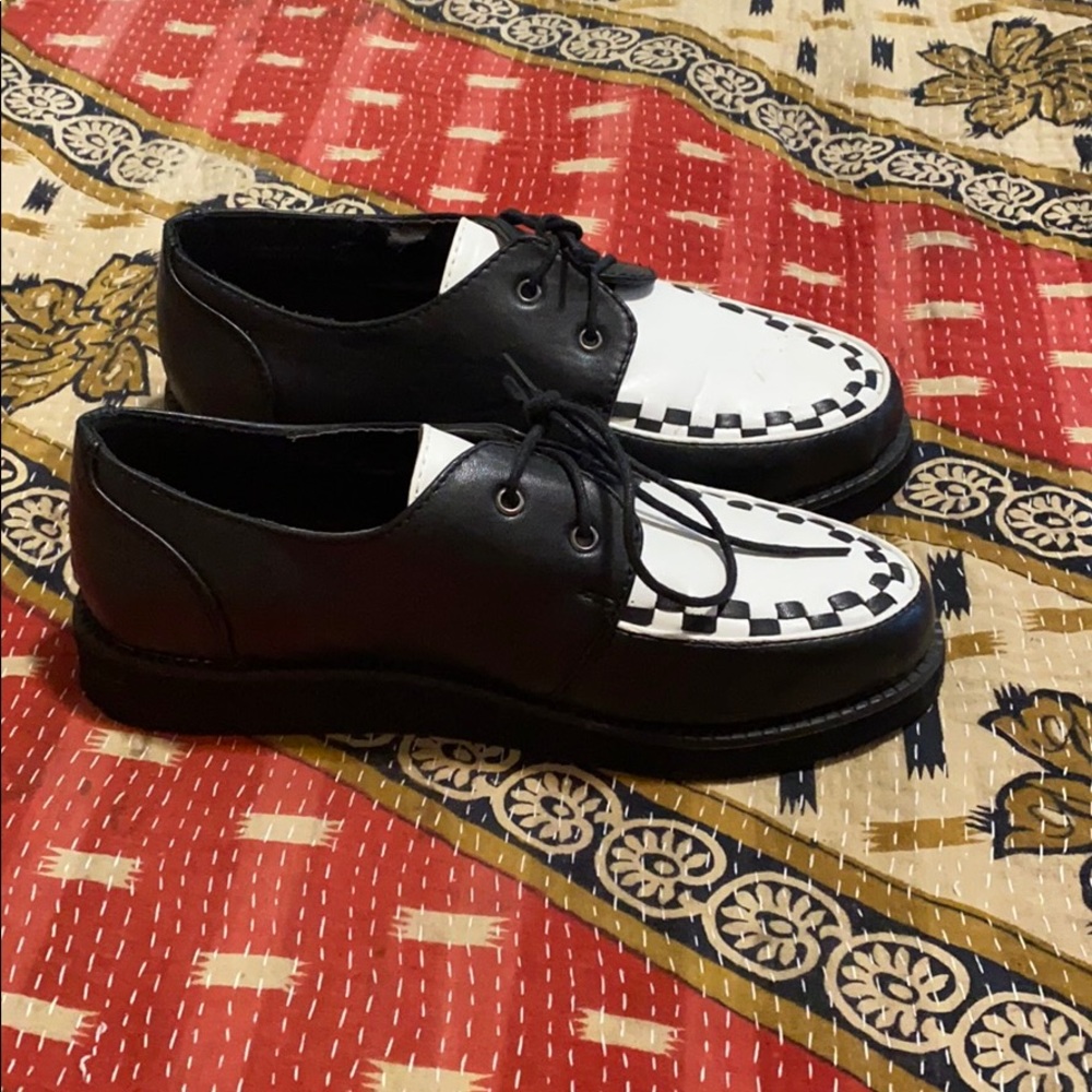 Bamboo creepers